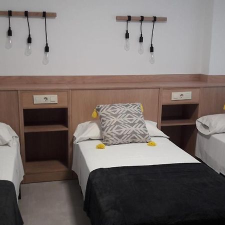 Hostal Cervantes Playa Garrucha Esterno foto
