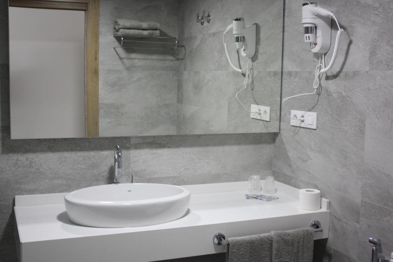 Hostal Cervantes Playa Garrucha Esterno foto